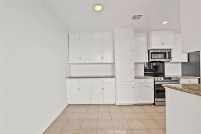 1880 Veteran Avenue #Ph 306, Los Angeles, CA 90025 - Photo 9