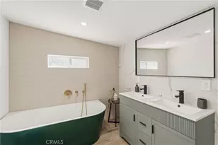 10607 Whitegate Ave, Sunland, CA 91040 - Photo 17