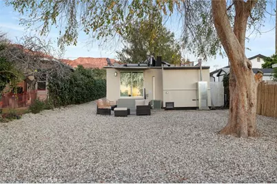 10607 Whitegate Avenue, Sunland, CA 91040 - Photo 33