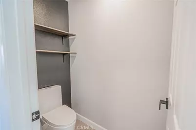 17913 Maplehurst Place, Canyon Country, CA 91387 - Photo 27