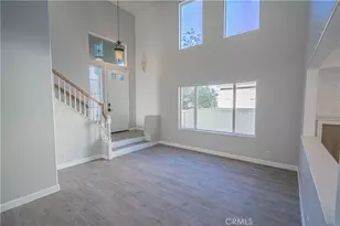 17913 Maplehurst Pl, Canyon Country, CA 91387 - Photo 5