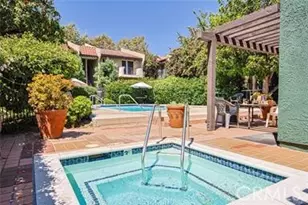 7439 Woodman Ave, Van Nuys, CA 91405 - Photo 23