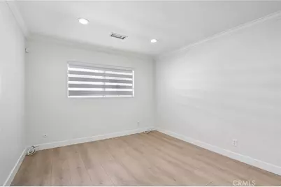 7439 Woodman Avenue #31, Van Nuys, CA 91405 - Photo 17