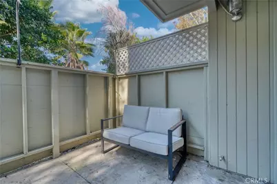 22133 Burbank #1, Woodland Hills, CA 91367 - Photo 21