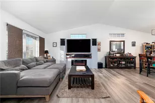 45728 Balmoral Ct, Lancaster, CA 93534 - Photo 7