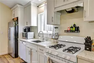 1185 Hauser Blvd, Los Angeles, CA 90019 - Photo 53