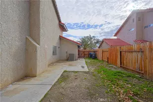 5217 E Ave R 4, Palmdale, CA 93552 - Photo 27