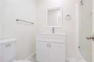 5414 Newcastle, Encino, CA 91316 - Photo 15