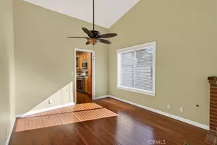 22701 Coral Way, Saugus, CA 91390 - Photo 9