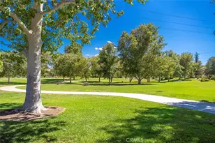 22701 Coral Way, Saugus, CA 91390 - Photo 31