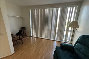 12720 Burbank, Valley Village, CA 91607 - Photo 7