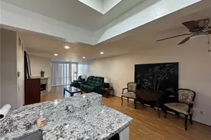 12720 Burbank, Valley Village, CA 91607 - Photo 9