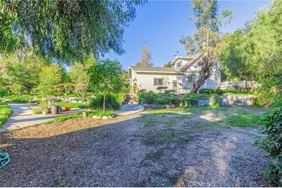 30642 Gilmour, Castaic, CA 91384 - Photo 5