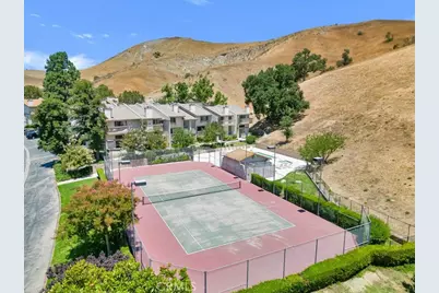 26008 Alizia Canyon #C, Calabasas, CA 91302 - Photo 15