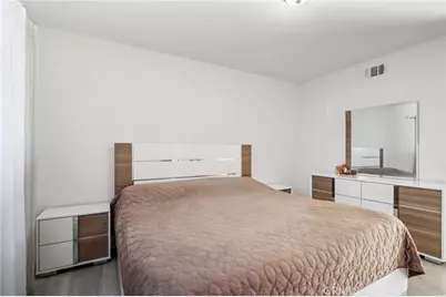 16428 Halsted Street, North Hills, CA 91343 - Photo 13