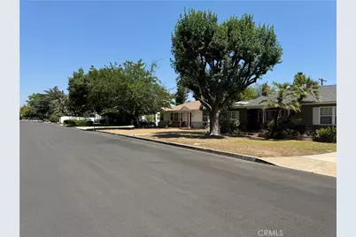 6552 Aqueduct Avenue, Van Nuys, CA 91406 - Photo 13