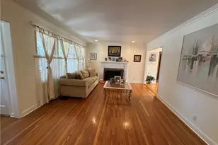 6552 Aqueduct Ave, Van Nuys, CA 91406 - Photo 1