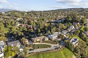 5120 Escobedo Dr, Woodland Hills, CA 91364 - Photo 37