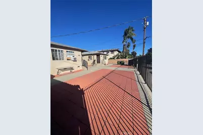 16037 Gault, Van Nuys, CA 91406 - Photo 5