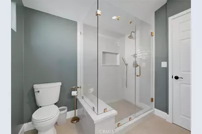 900 N Parish, Burbank, CA 91506 - Photo 9