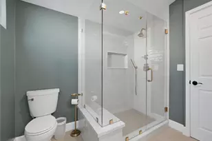 900 N Parish, Burbank, CA 91506 - Photo 9