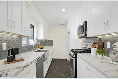 900 N Parish, Burbank, CA 91506 - Photo 3