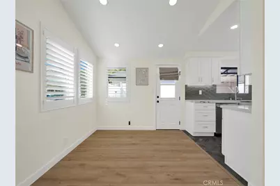 900 N Parish, Burbank, CA 91506 - Photo 17