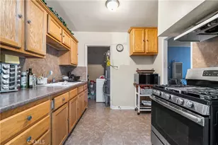 10004 San Fernando Rd, Pacoima, CA 91331 - Photo 5