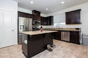 3917 E Myrtle Ave, Visalia, CA 93292 - Photo 3