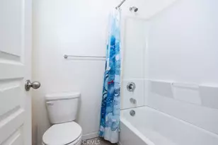 3917 E Myrtle Ave, Visalia, CA 93292 - Photo 17