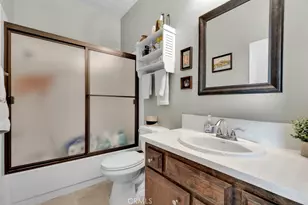 6323 Reseda Blvd, Tarzana, CA 91335 - Photo 19