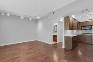 6323 Reseda Blvd, Tarzana, CA 91335 - Photo 15