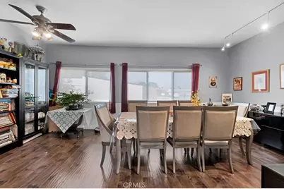 6323 Reseda Blvd #13, Tarzana, CA 91335 - Photo 11