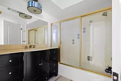 5330 Lindley Ave #209, Encino, CA 91316 - Photo 23