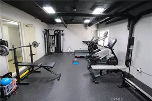 1115 S Elm Dr, Los Angeles, CA 90035 - Photo 23