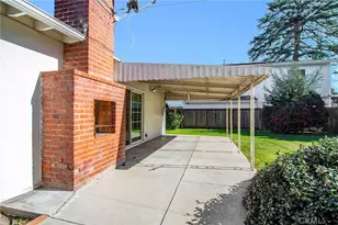 22716 Berdon St, Woodland Hills, CA 91367 - Photo 13