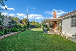 11529 De Celis, Granada Hills, CA 91344 - Photo 27