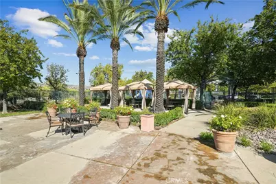 27976 Red Pine Court, Valencia, CA 91354 - Photo 39