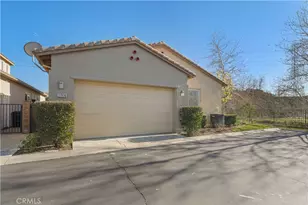 27976 Red Pine Ct, Valencia, CA 91354 - Photo 31