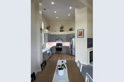 2737 Dietrich, Tustin, CA 92782 - Photo 15