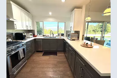 22983 Paul Revere, Calabasas, CA 91302 - Photo 13