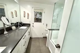 22983 Paul Revere, Calabasas, CA 91302 - Photo 31