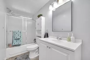 24425 Woolsey Canyon Rd, West Hills, CA 91304 - Photo 23