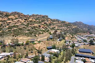 24425 Woolsey Canyon Rd, West Hills, CA 91304 - Photo 41