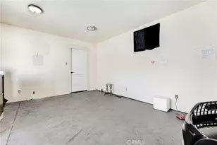 1453 W 56th St, Los Angeles, CA 90062 - Photo 19