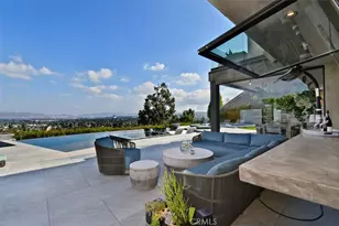 6100 Maury Ave, Woodland Hills, CA 91367 - Photo 27