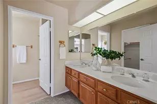 579 Stoney Peak Ct, Simi Valley, CA 93065 - Photo 17