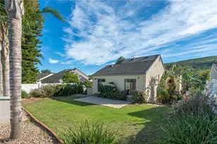 579 Stoney Peak Ct, Simi Valley, CA 93065 - Photo 27