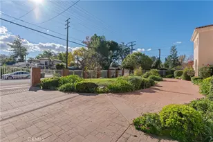 23023 Hatteras St, Woodland Hills, CA 91367 - Photo 51
