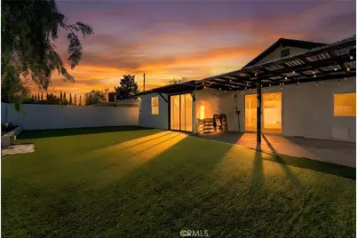 15752 Cobalt Street, Sylmar, CA 91342 - Photo 57